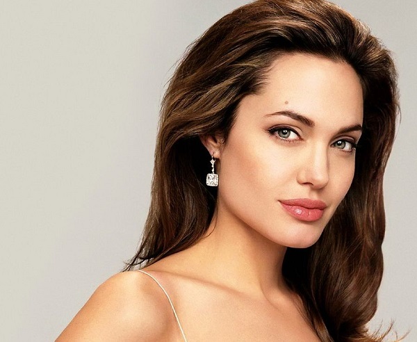 foto actual de Angelina Jolie